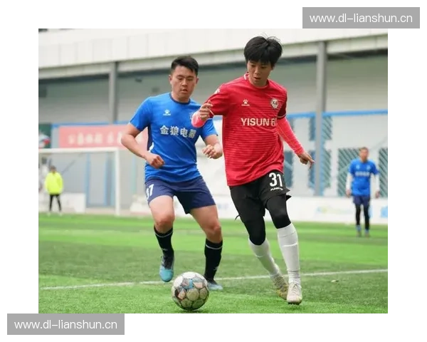 苏州园区足球联赛激战正酣 各队争夺冠军之路精彩纷呈